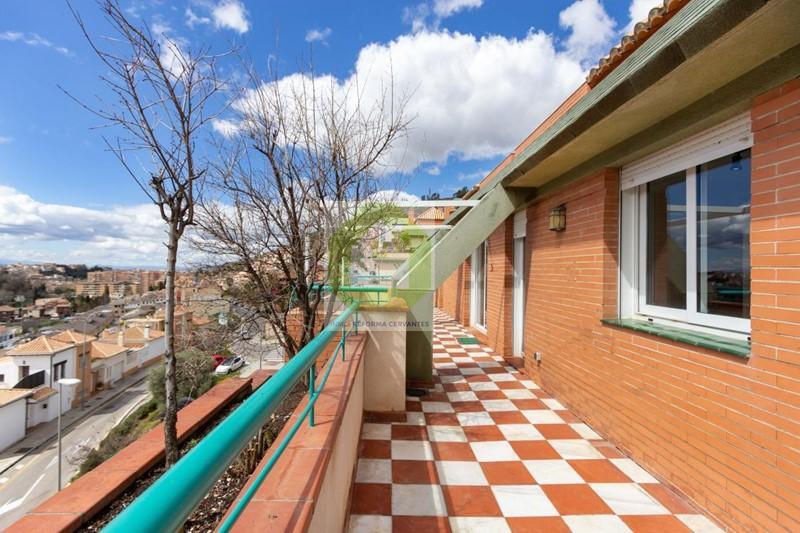 Venta de Ático en Granada