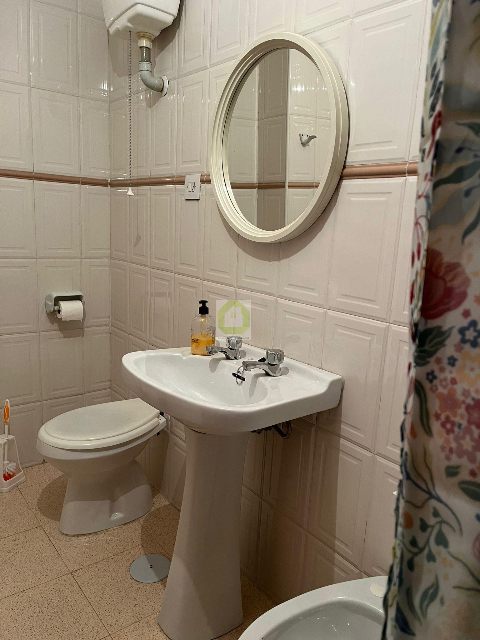 For rent of room in Granada