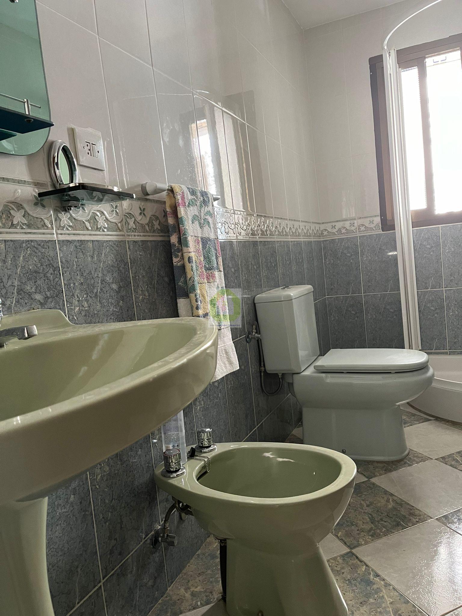 For rent of room in Granada