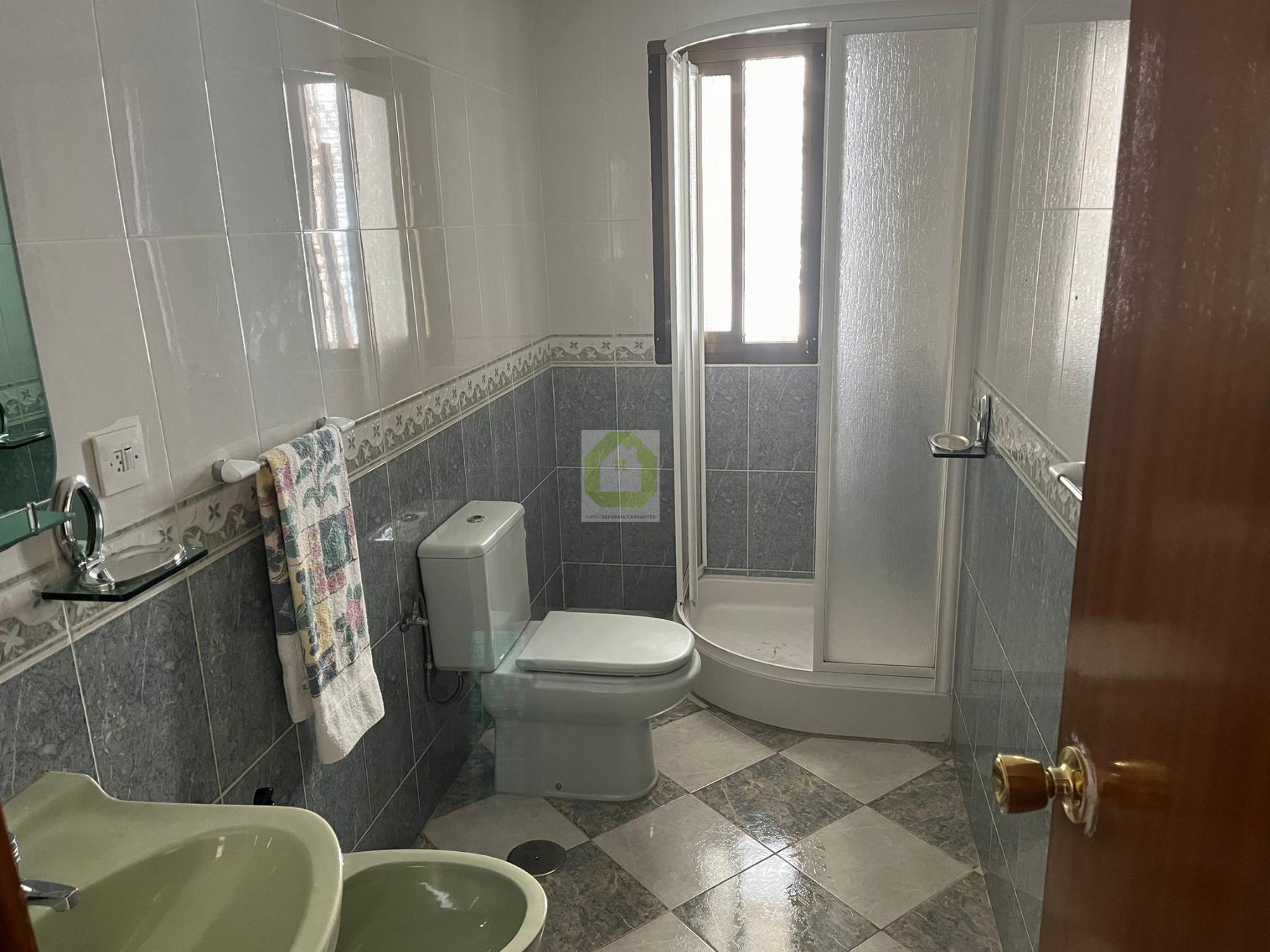 For rent of room in Granada