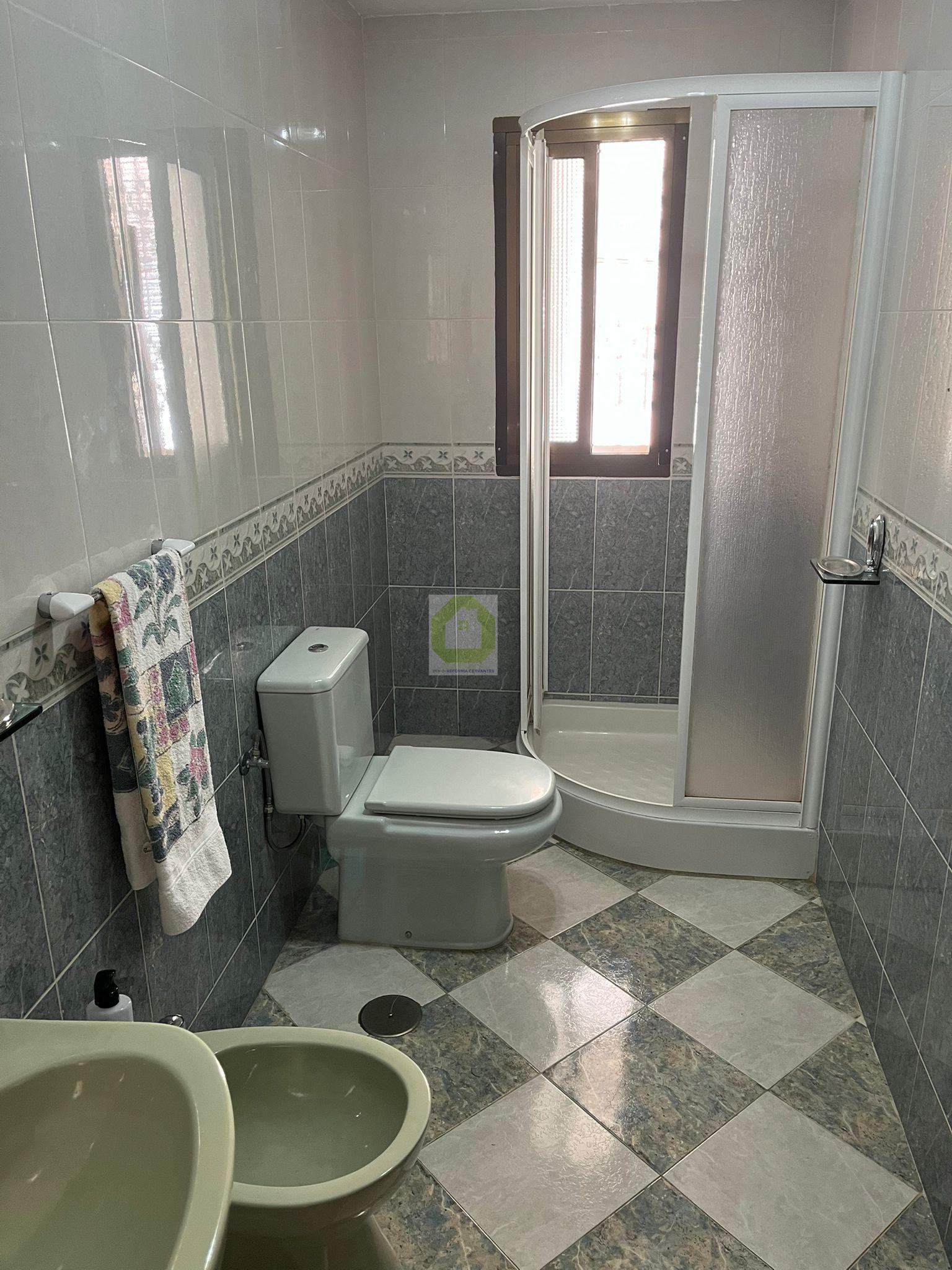 For rent of room in Granada