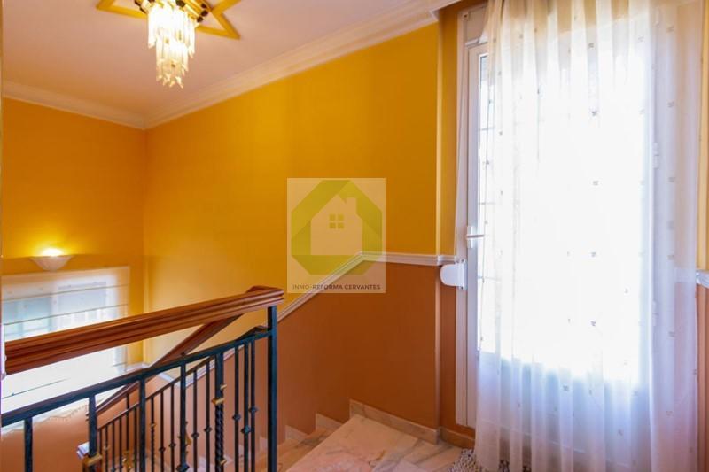 Venta de casa en Granada