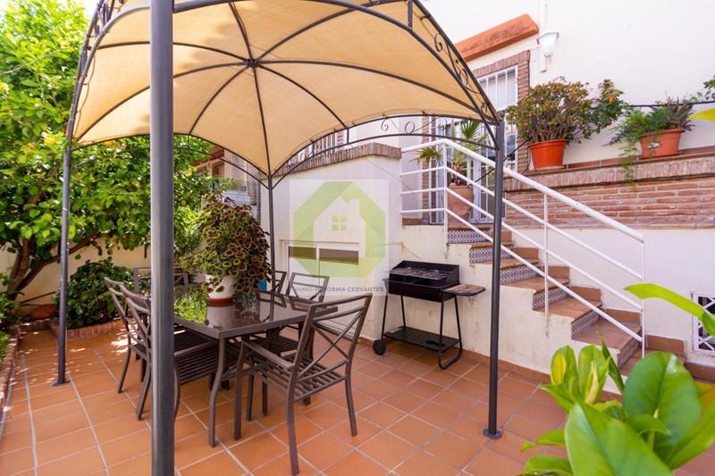 Venta de casa en Granada