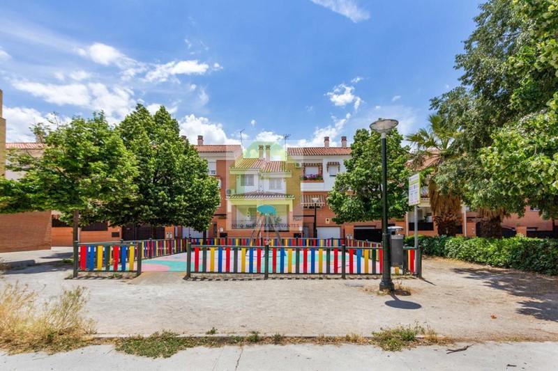 Venta de casa en Granada