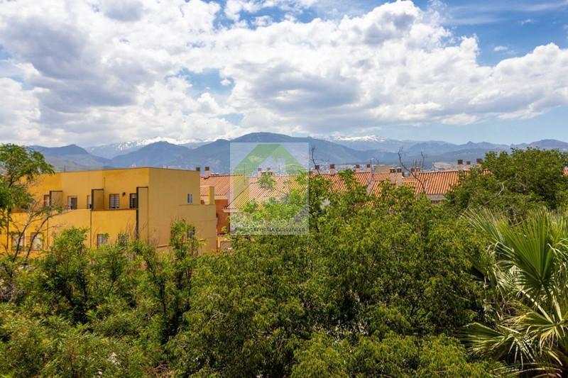 Venta de casa en Granada