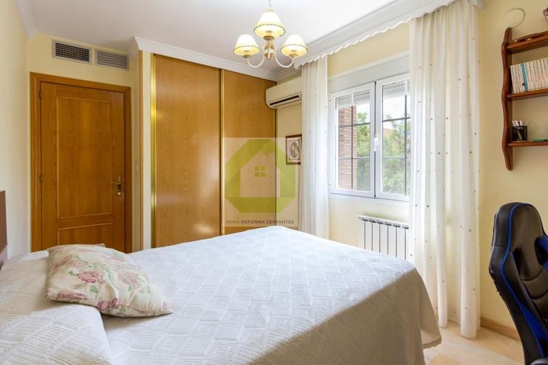 Venta de casa en Granada
