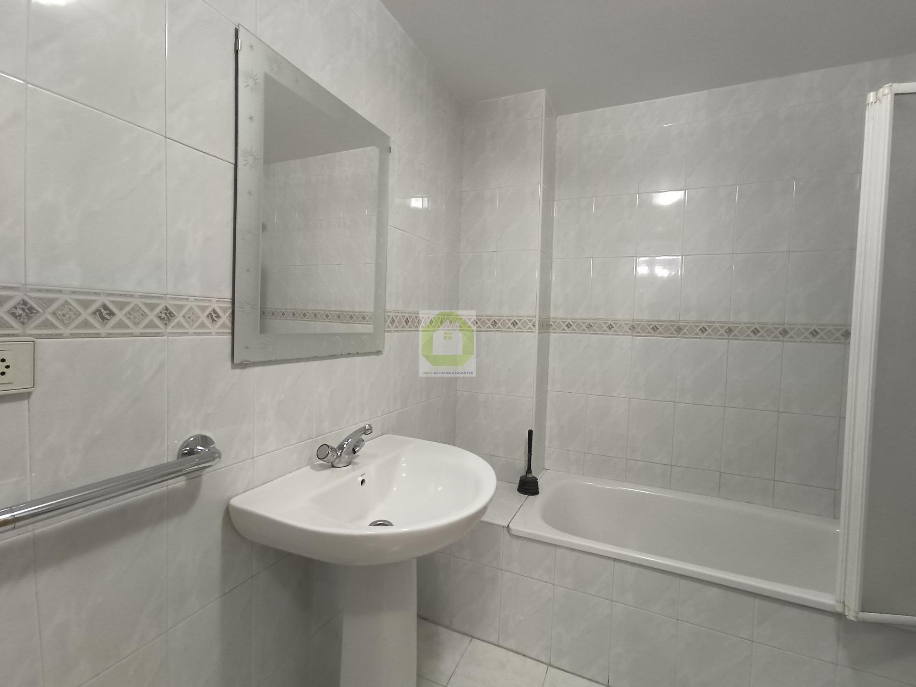 For rent of flat in Armilla