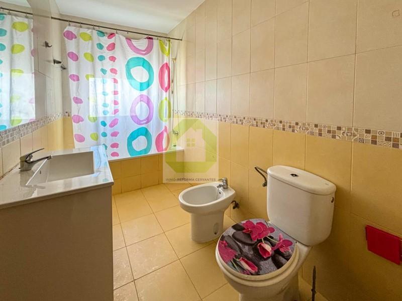 For sale of flat in Atarfe