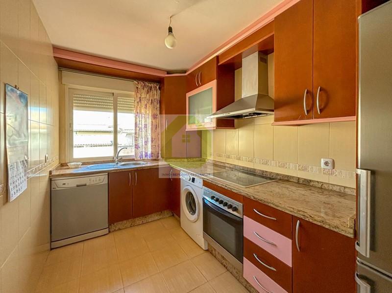 For sale of flat in Atarfe