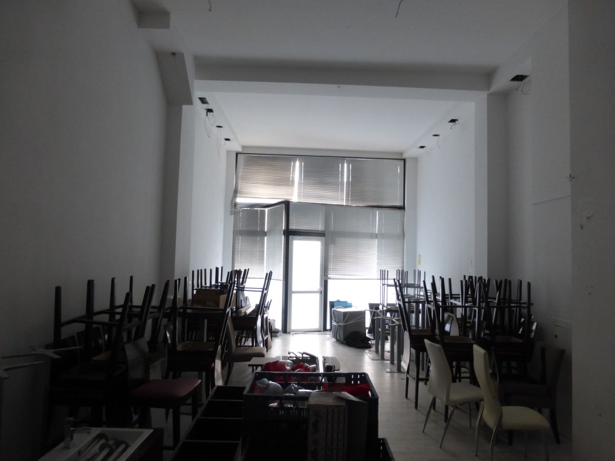 For rent of commercial in Vigo