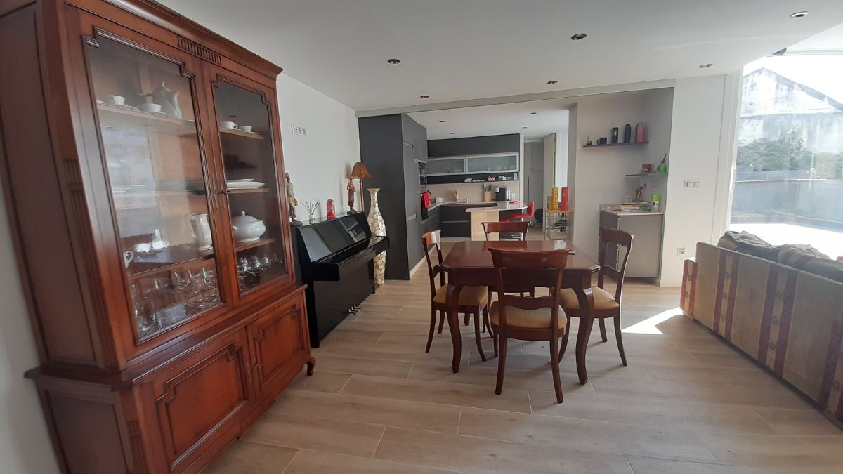 For sale of duplex in Vigo