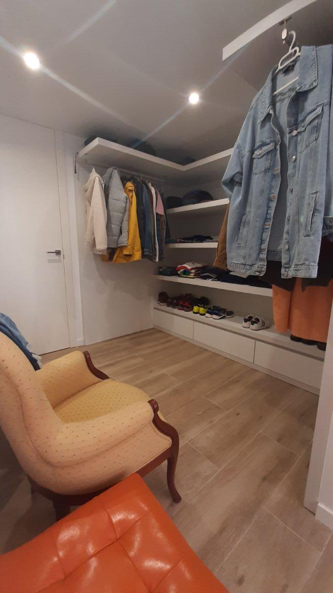 For sale of duplex in Vigo