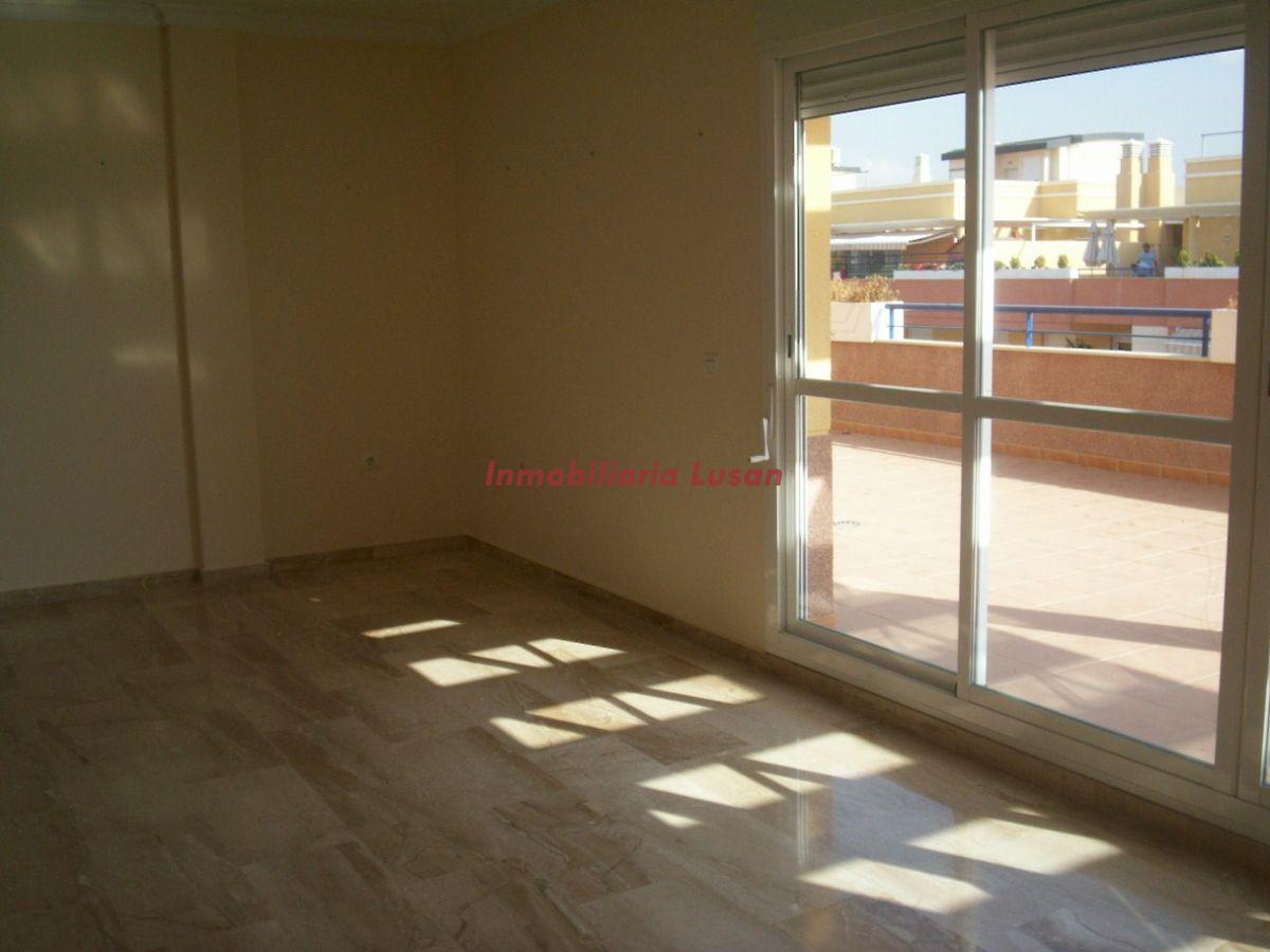 For sale of penthouse in Málaga