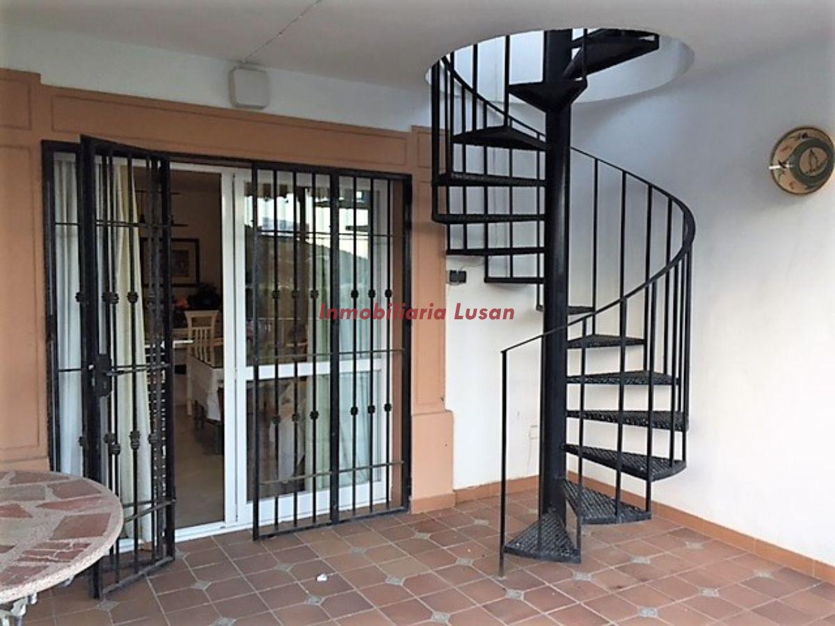 For sale of apartment in Málaga