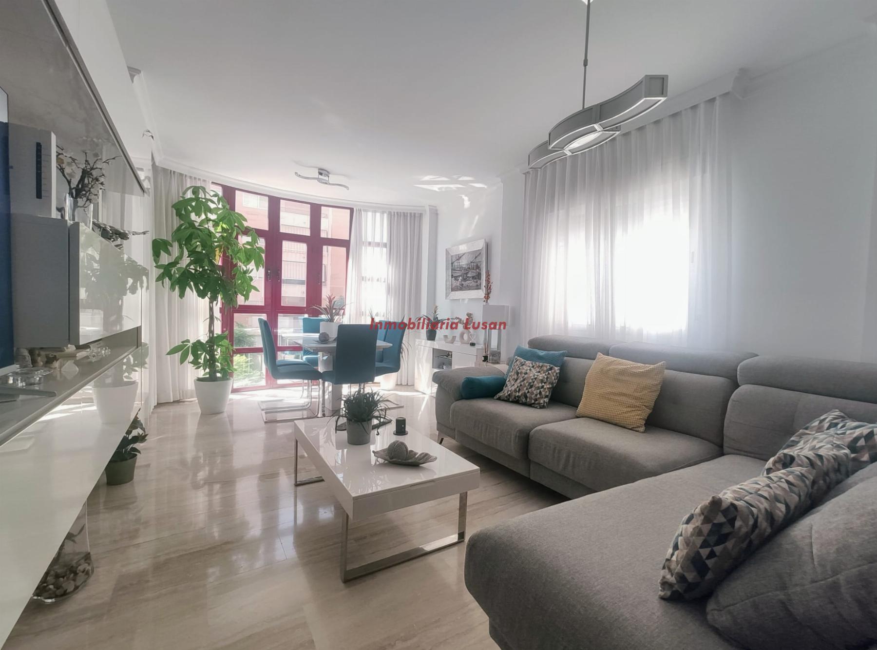 For sale of flat in Málaga