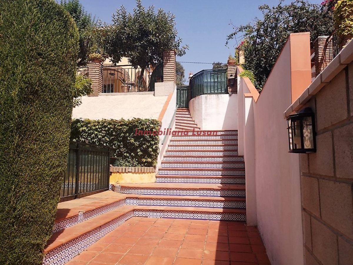 For sale of chalet in Córdoba