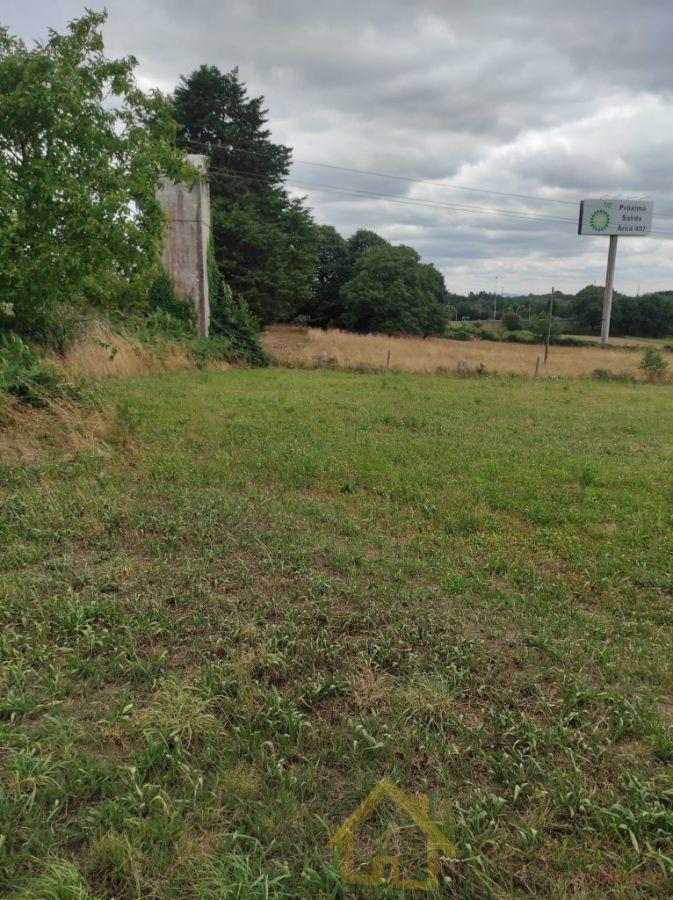 Venta de terreno en Lugo