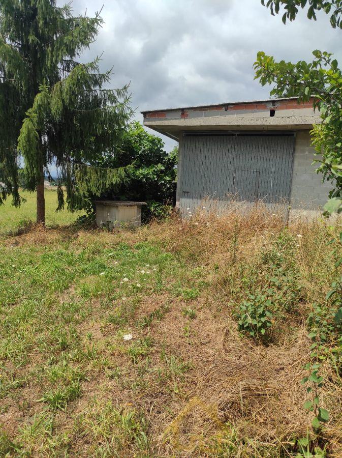 Venta de terreno en Lugo