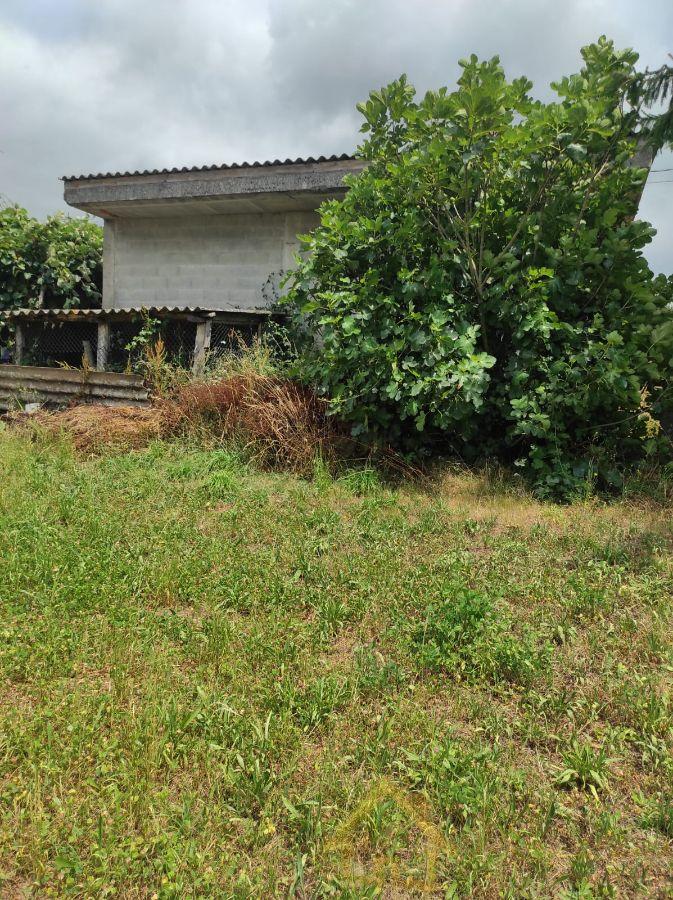 Venta de terreno en Lugo