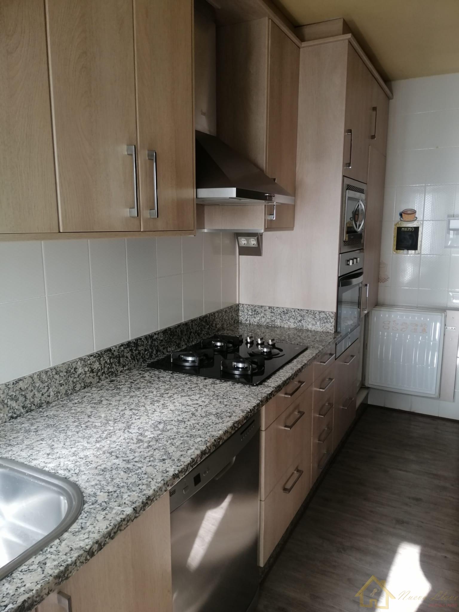 Piso en venta en AVDA DE LA CORUÑA, Lugo