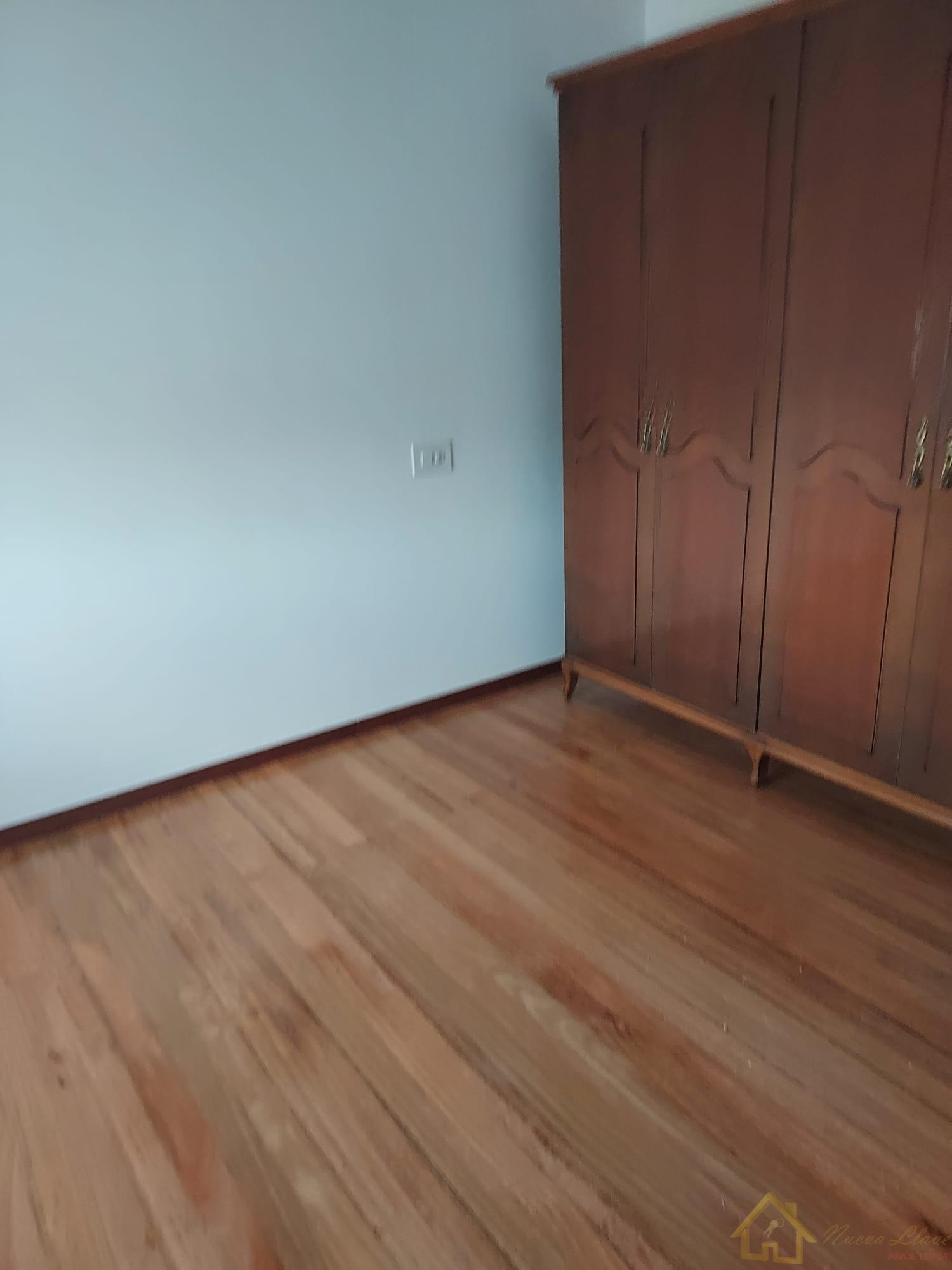 Venta de piso en Becerreá