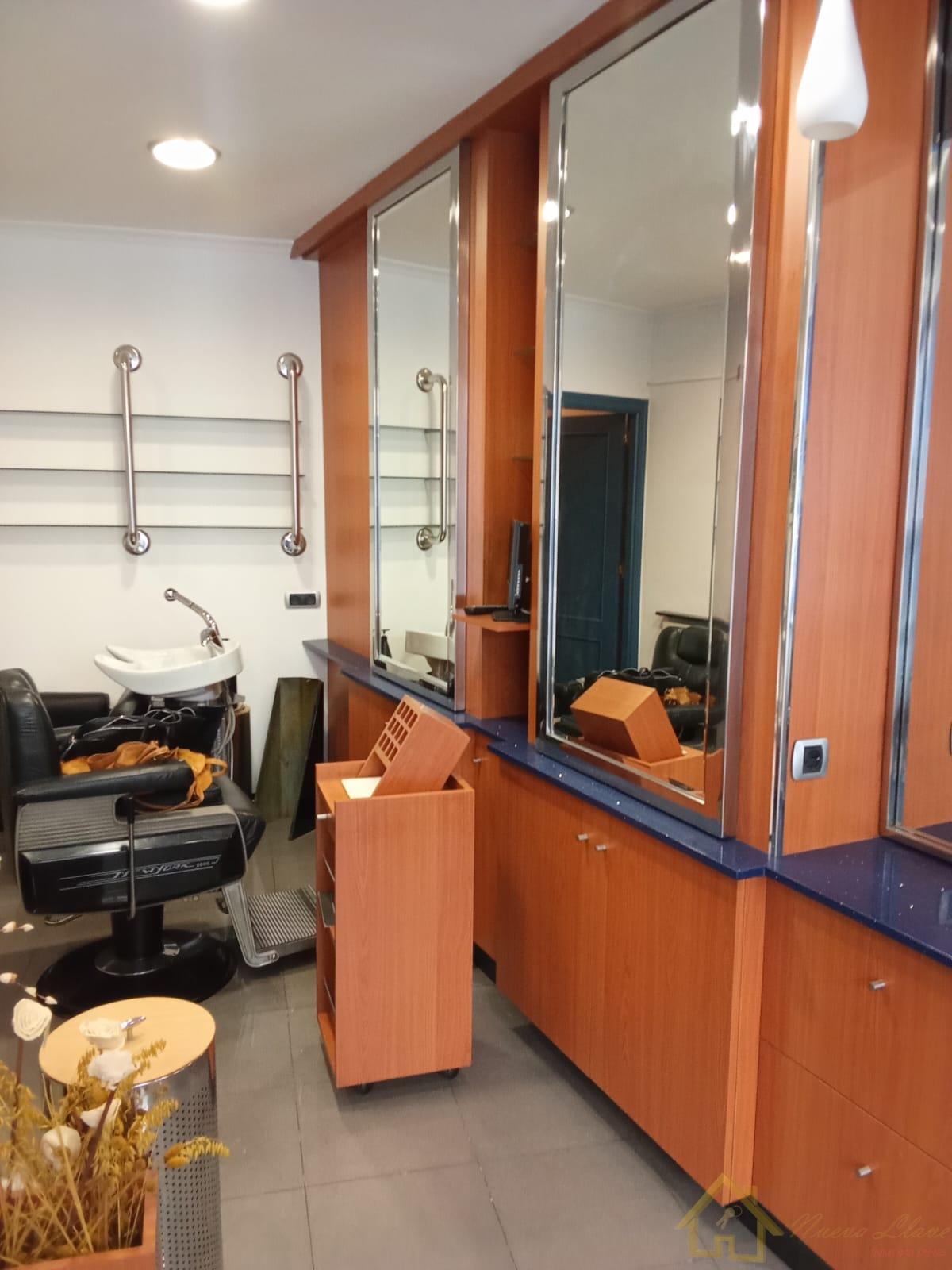 For rent of commercial in Lugo