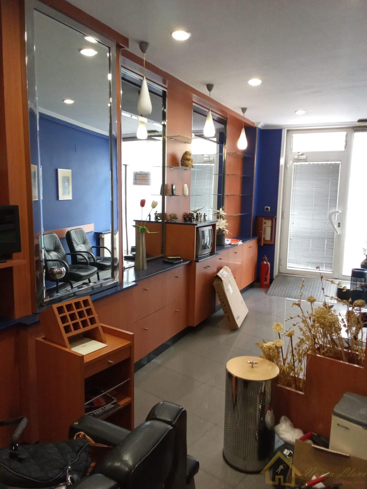For rent of commercial in Lugo
