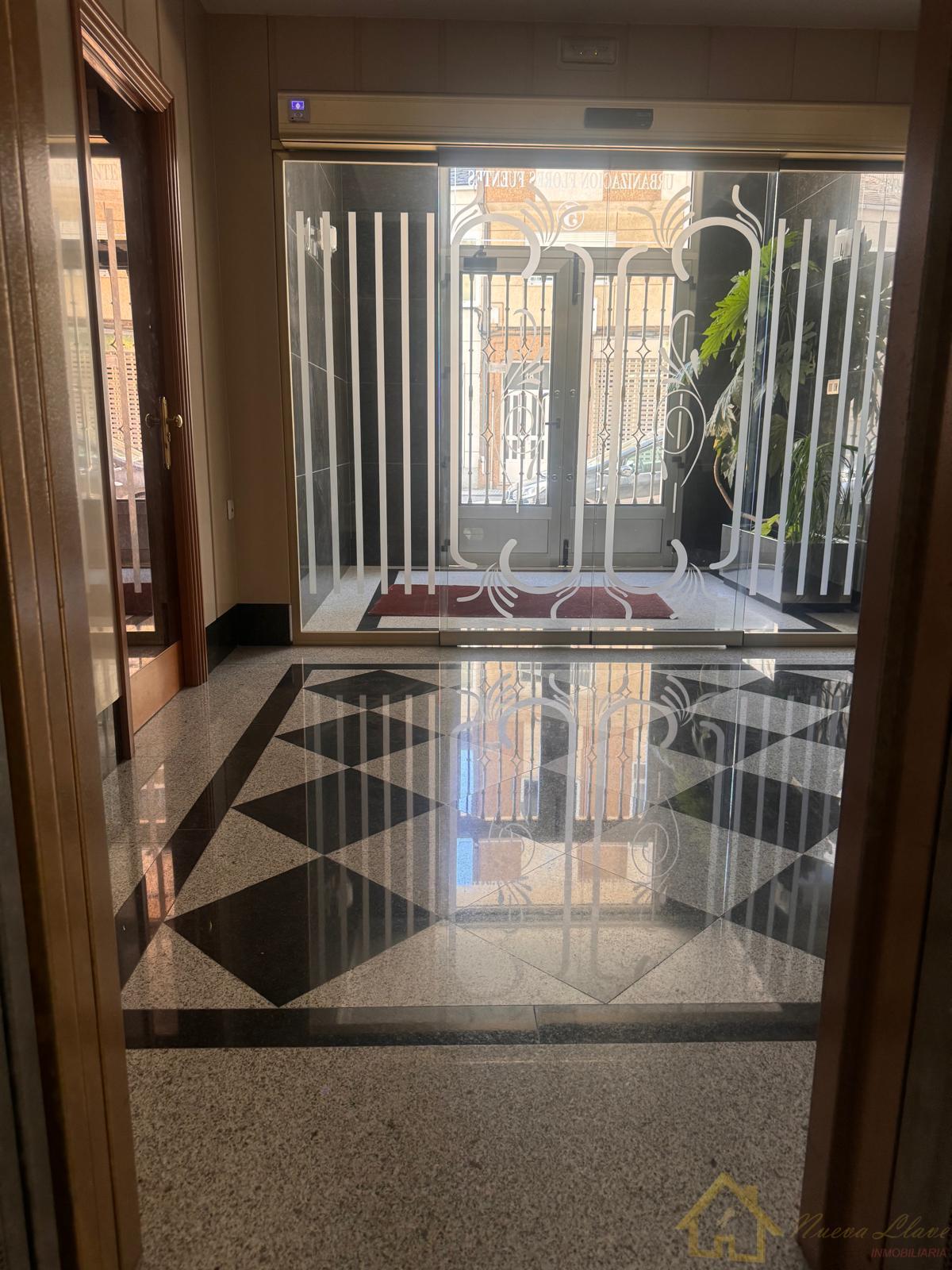 Entry/Exit