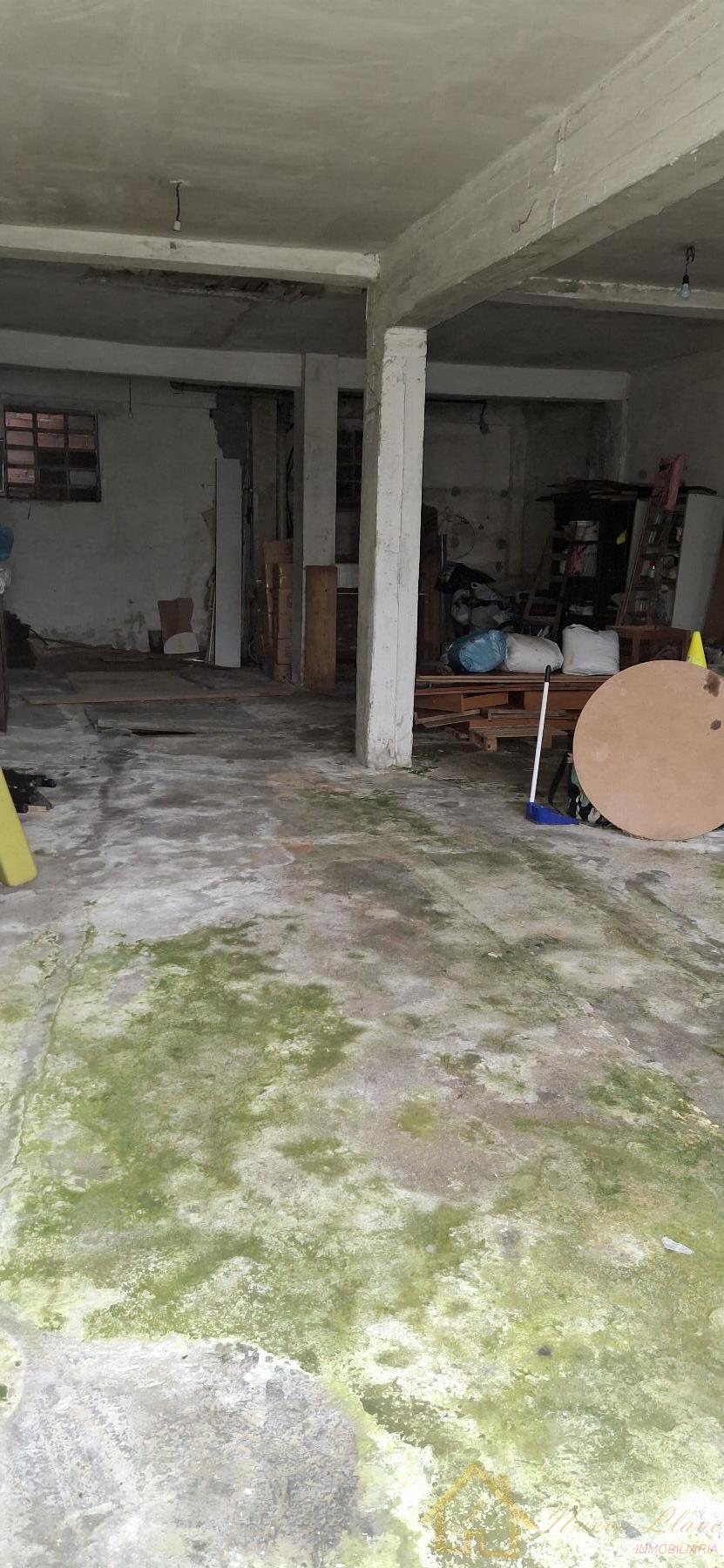 For sale of building in Lugo