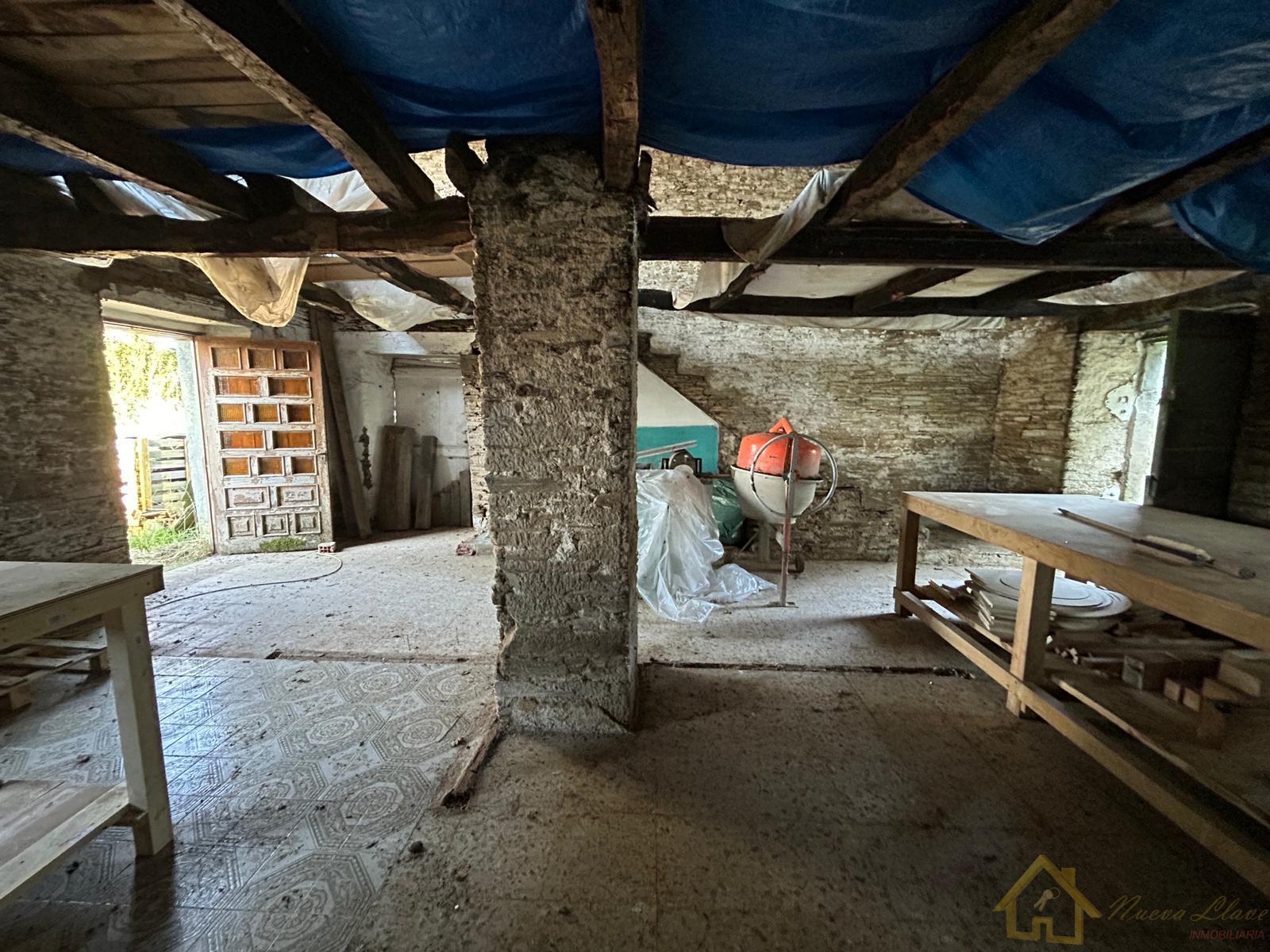 Venta de casa en Outeiro de Rei