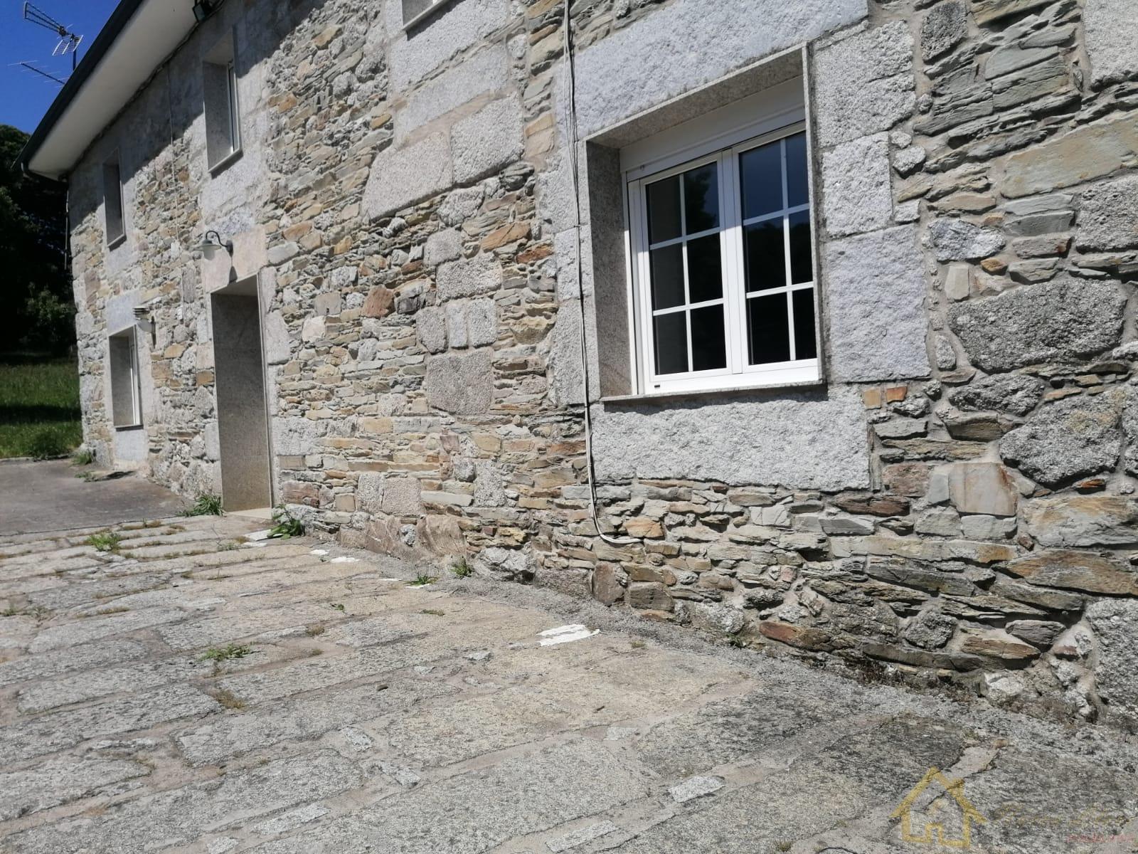 Venta de casa en Castroverde