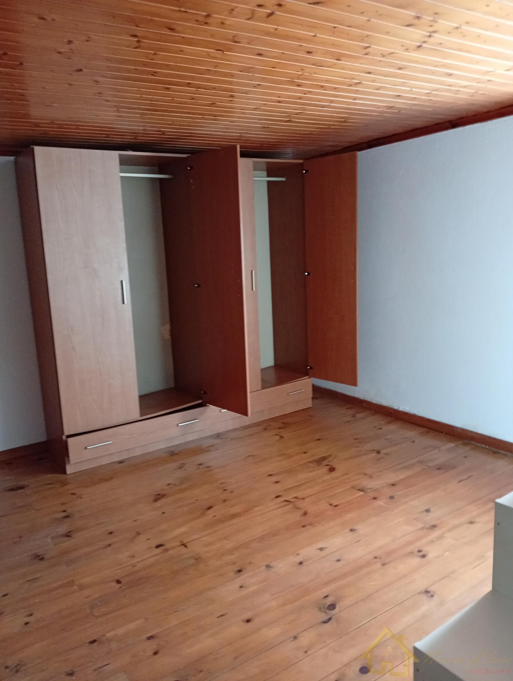 For sale of house in Palas de Rei