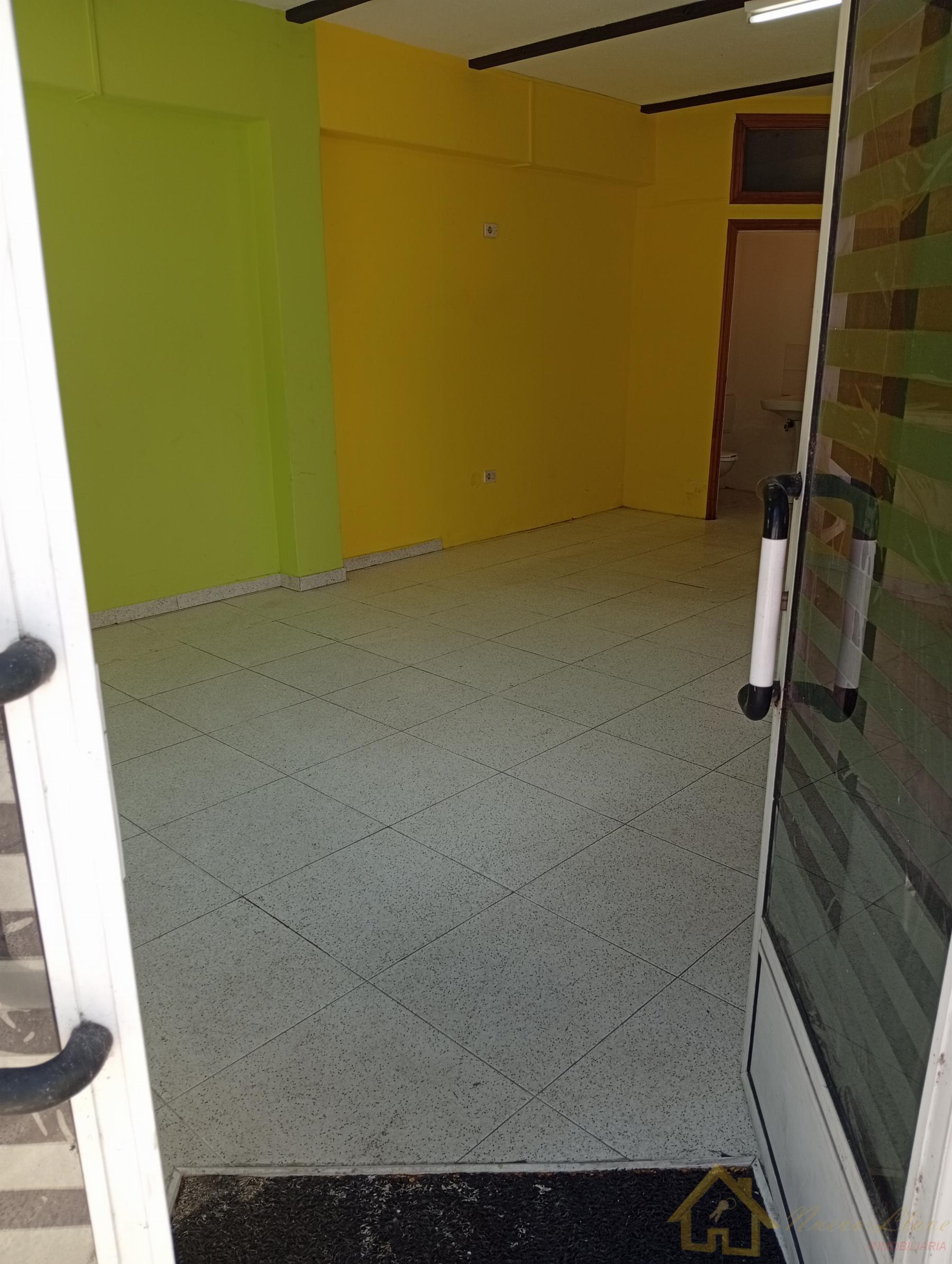 Venta de local en Lugo