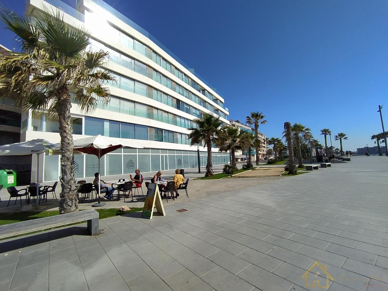 Venta de local en Torrevieja