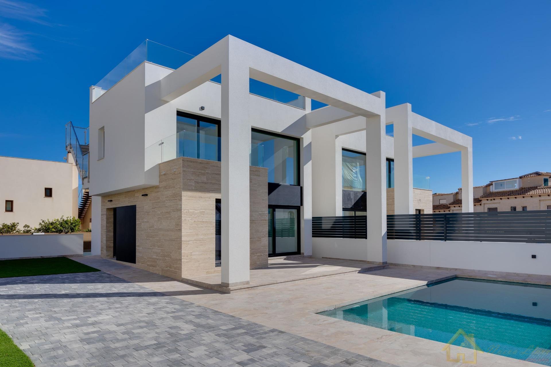 Venta de chalet en Torrevieja