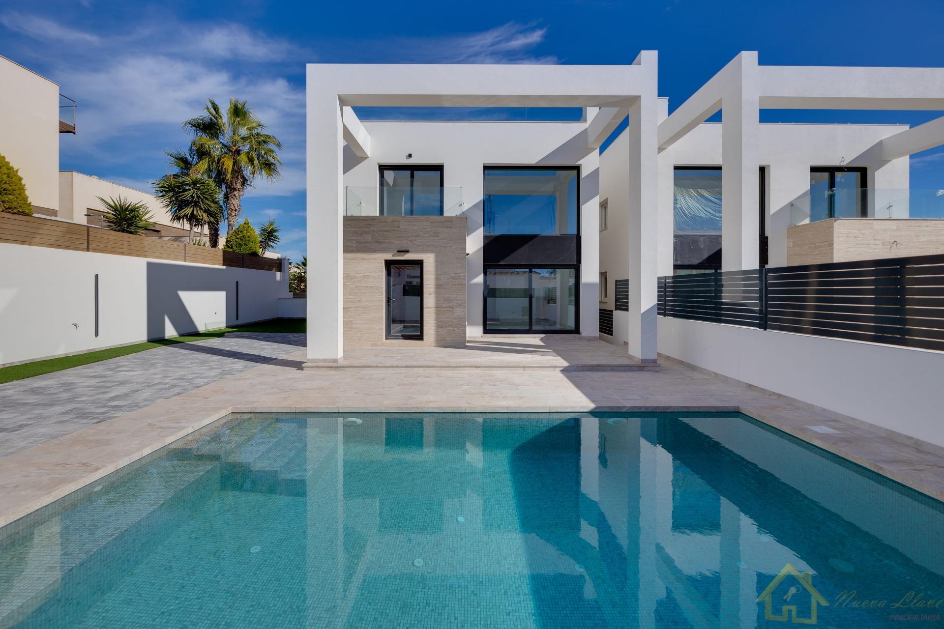 Venta de chalet en Torrevieja