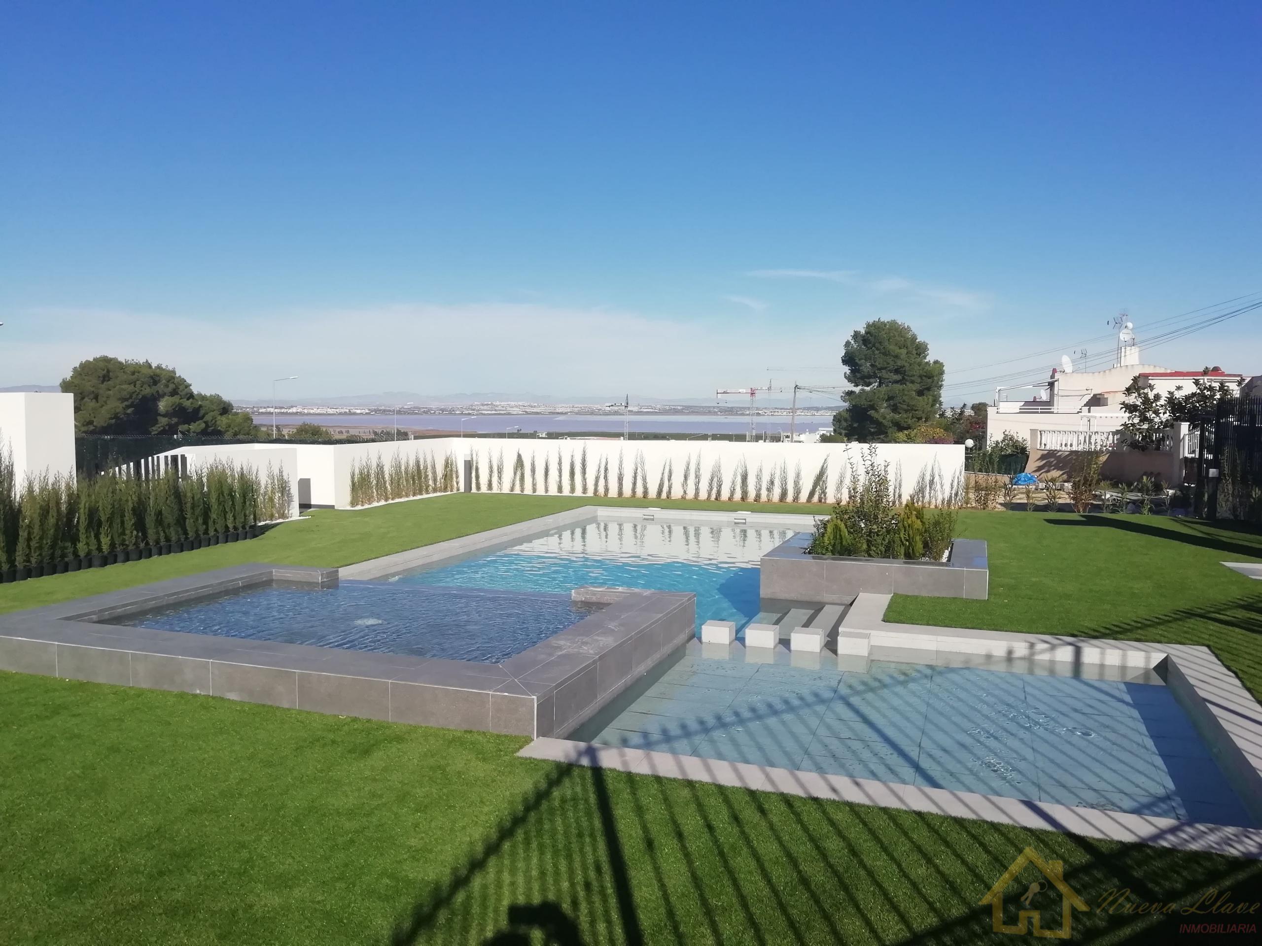 Venta de bungalow en Torrevieja