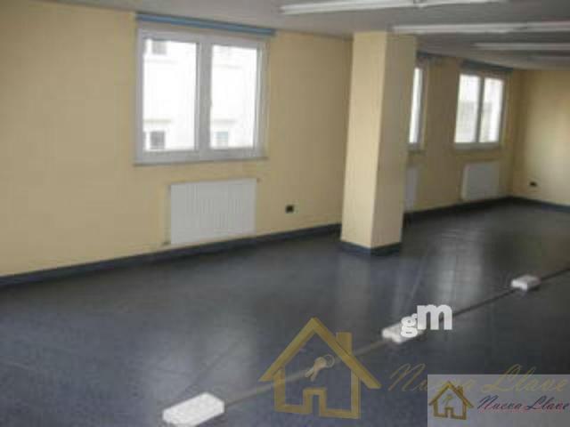 For rent of commercial in Lugo