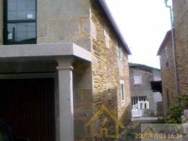 For sale of house in Lugo