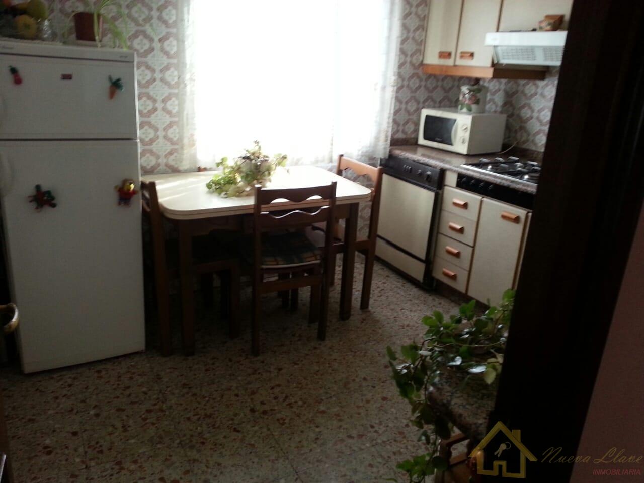 For rent of flat in Lugo