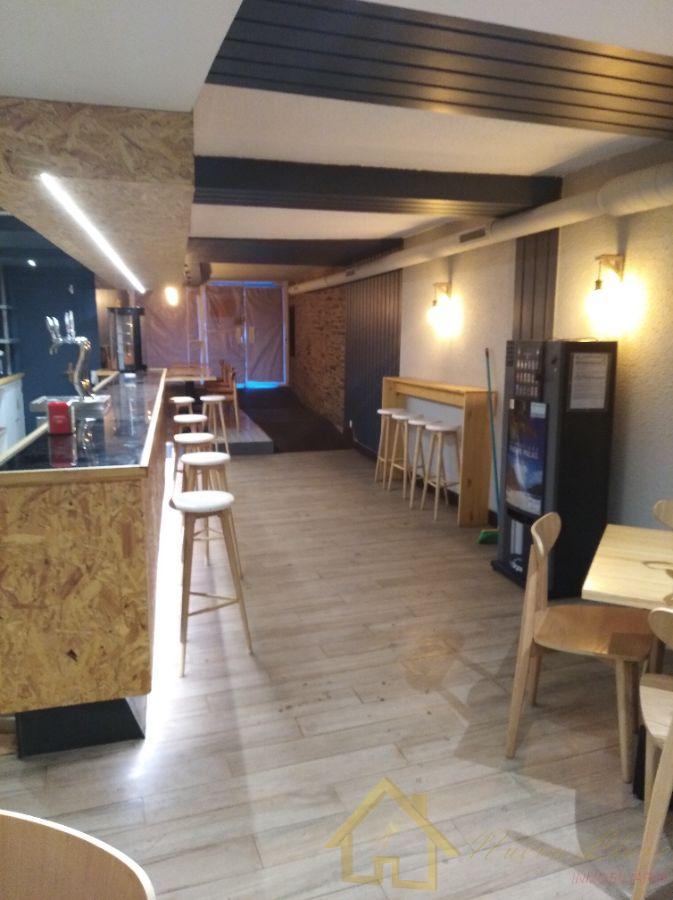 For rent of commercial in Lugo