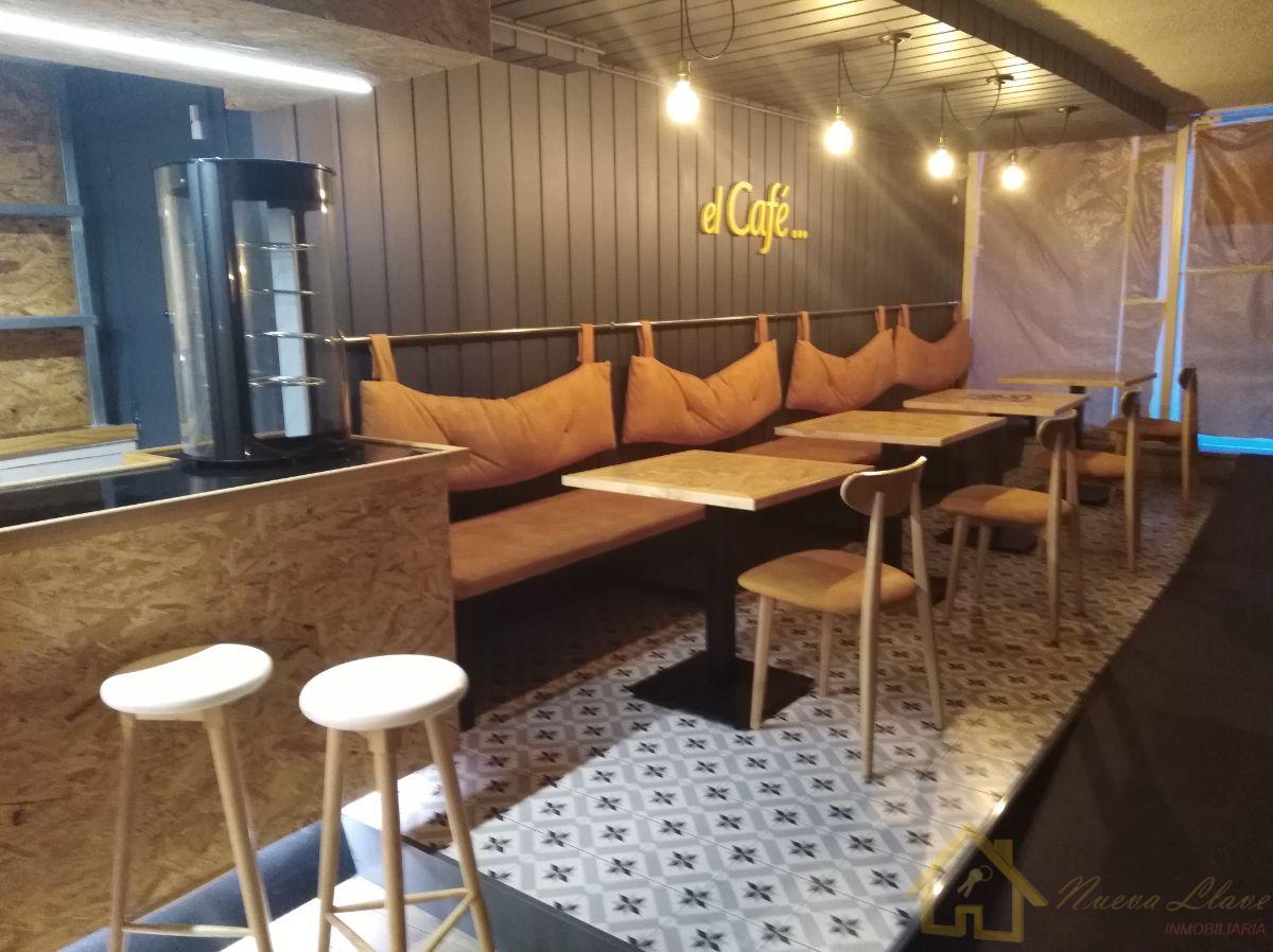 For rent of commercial in Lugo