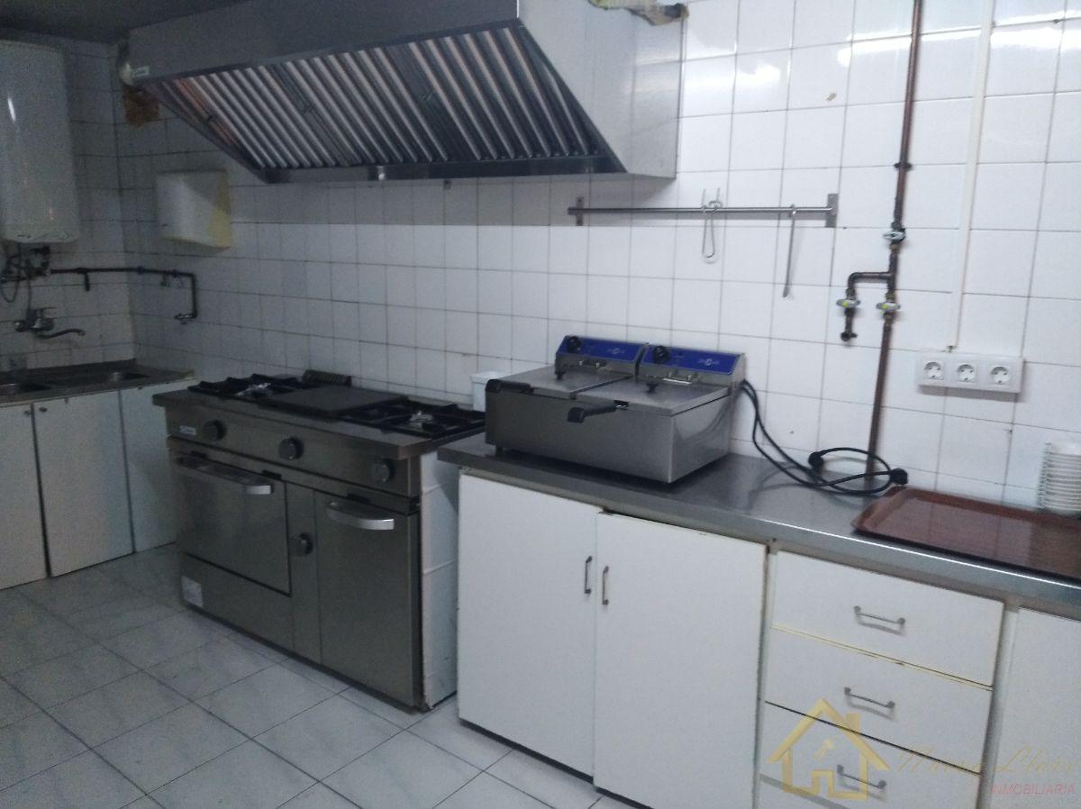 For rent of commercial in Lugo