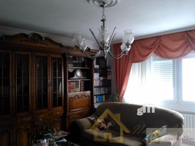 For sale of flat in Lugo