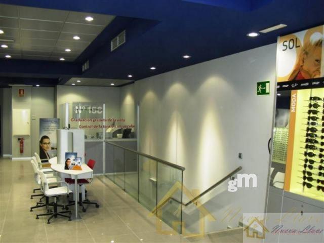 For rent of commercial in Lugo