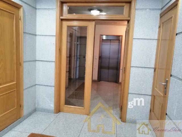 For sale of apartment in Lugo