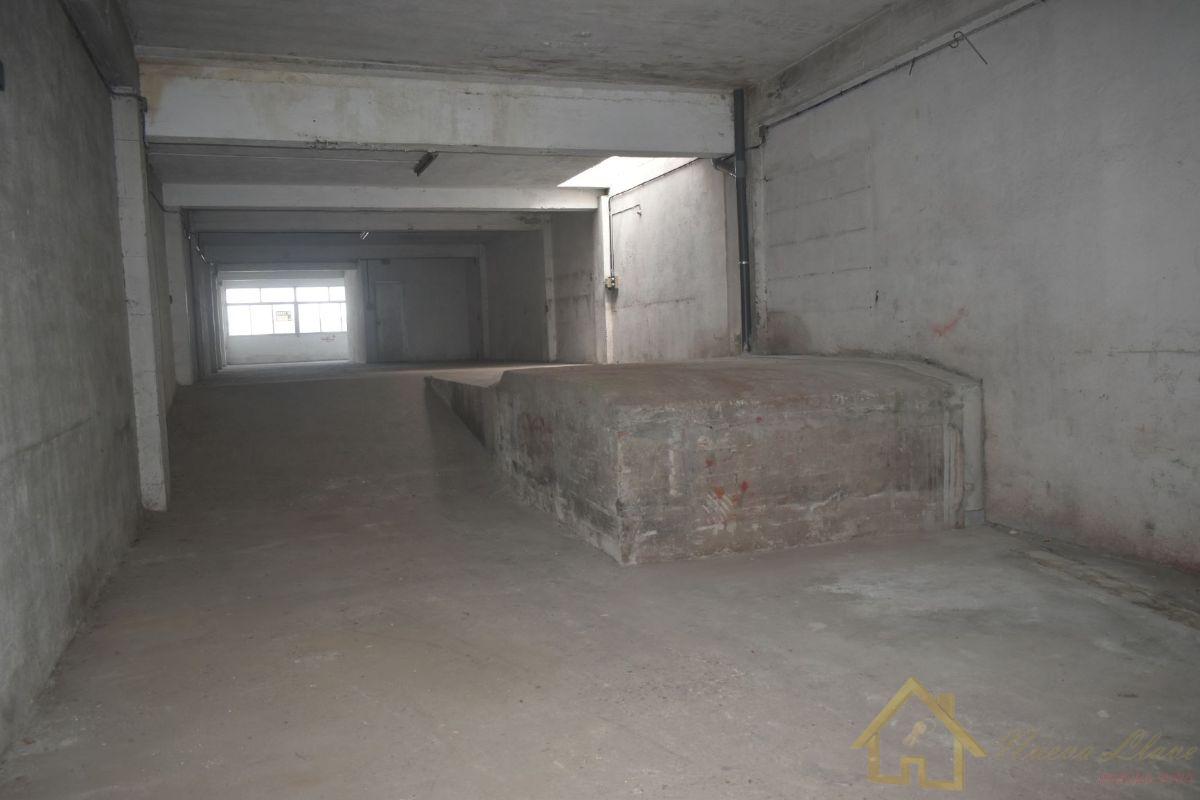 For sale of commercial in Lugo