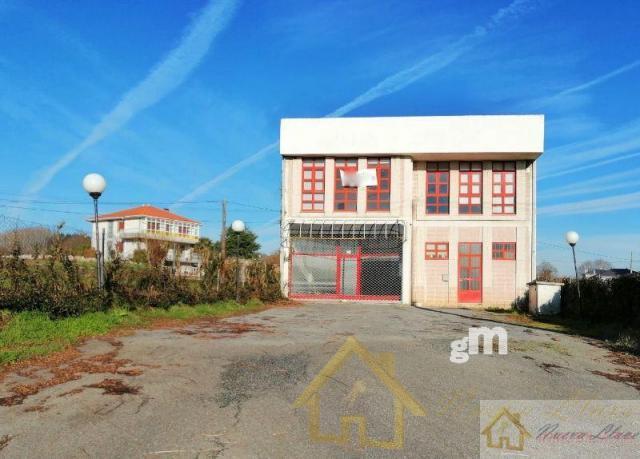 For rent of industrial plant/warehouse in Lugo