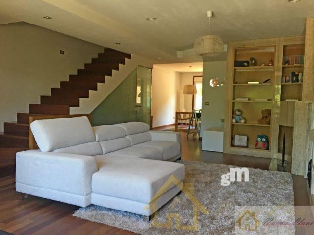 For sale of chalet in Lugo