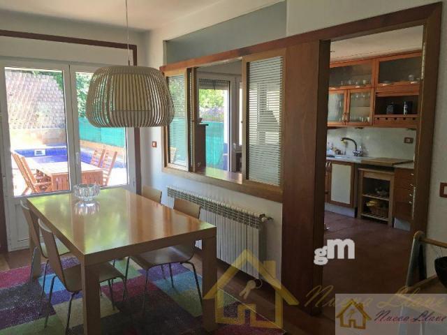 For sale of chalet in Lugo